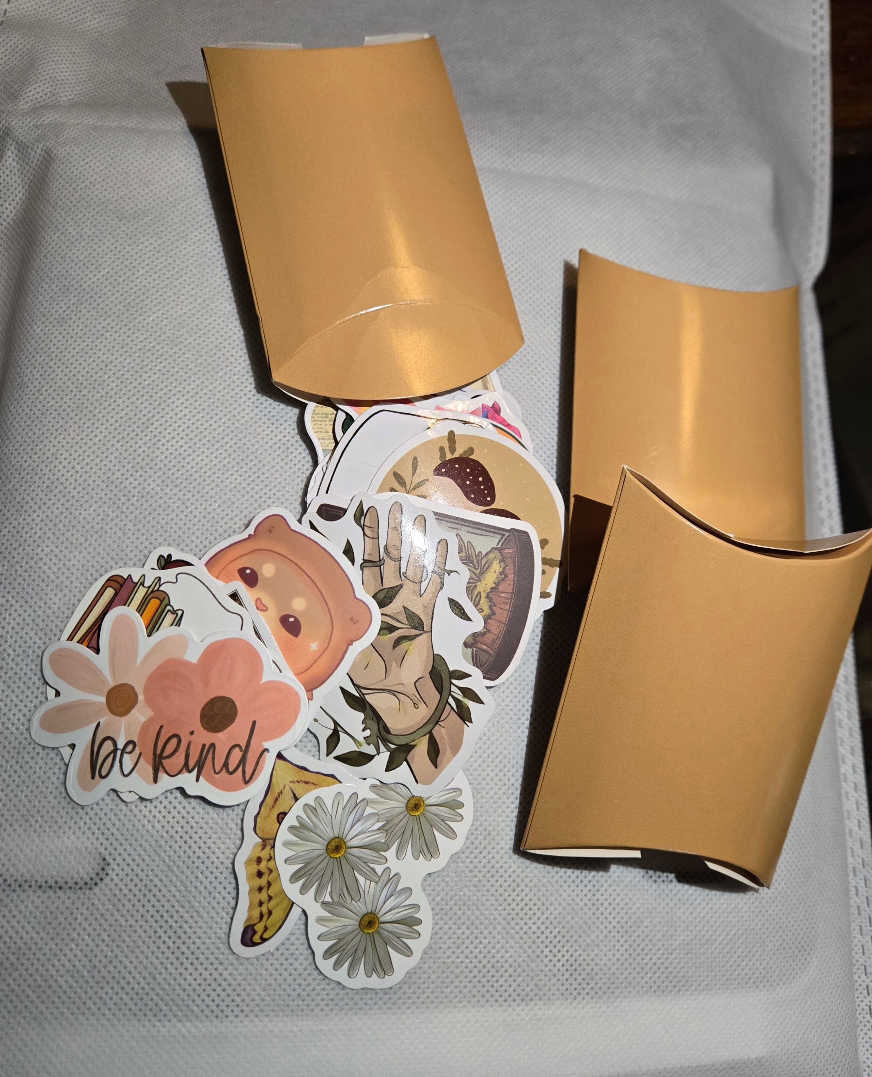 25Pcs Mystery Sticker Pack